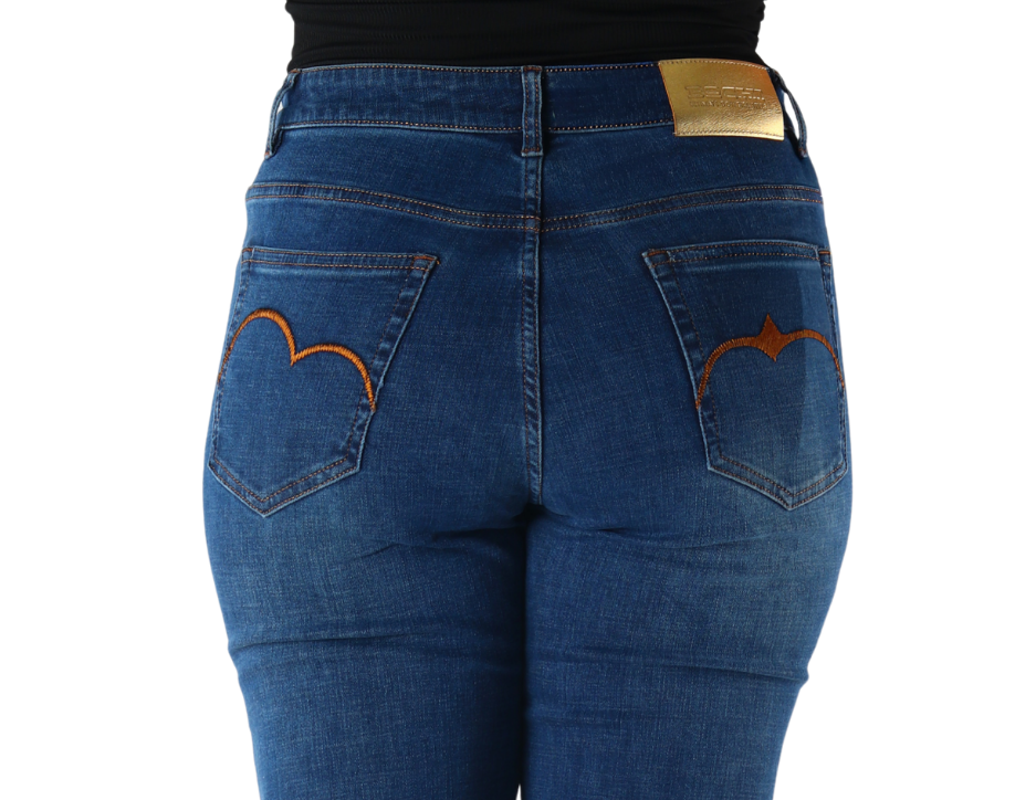 Jeans Vaquero Slim de Corte Recto con Tiro Medio para Dama | BOCHI