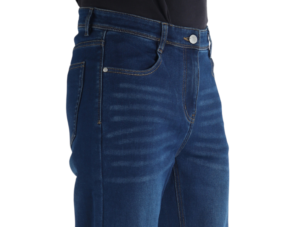Jeans Casual de Corte Recto con Tiro Medio | BERMAN